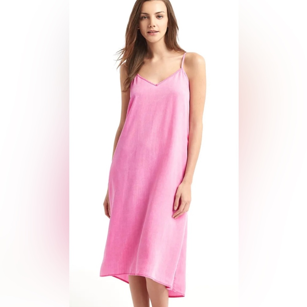 GAP Women V-neck Denim Faded Pink Adjustable Strap Tencel Cami Midi Dress